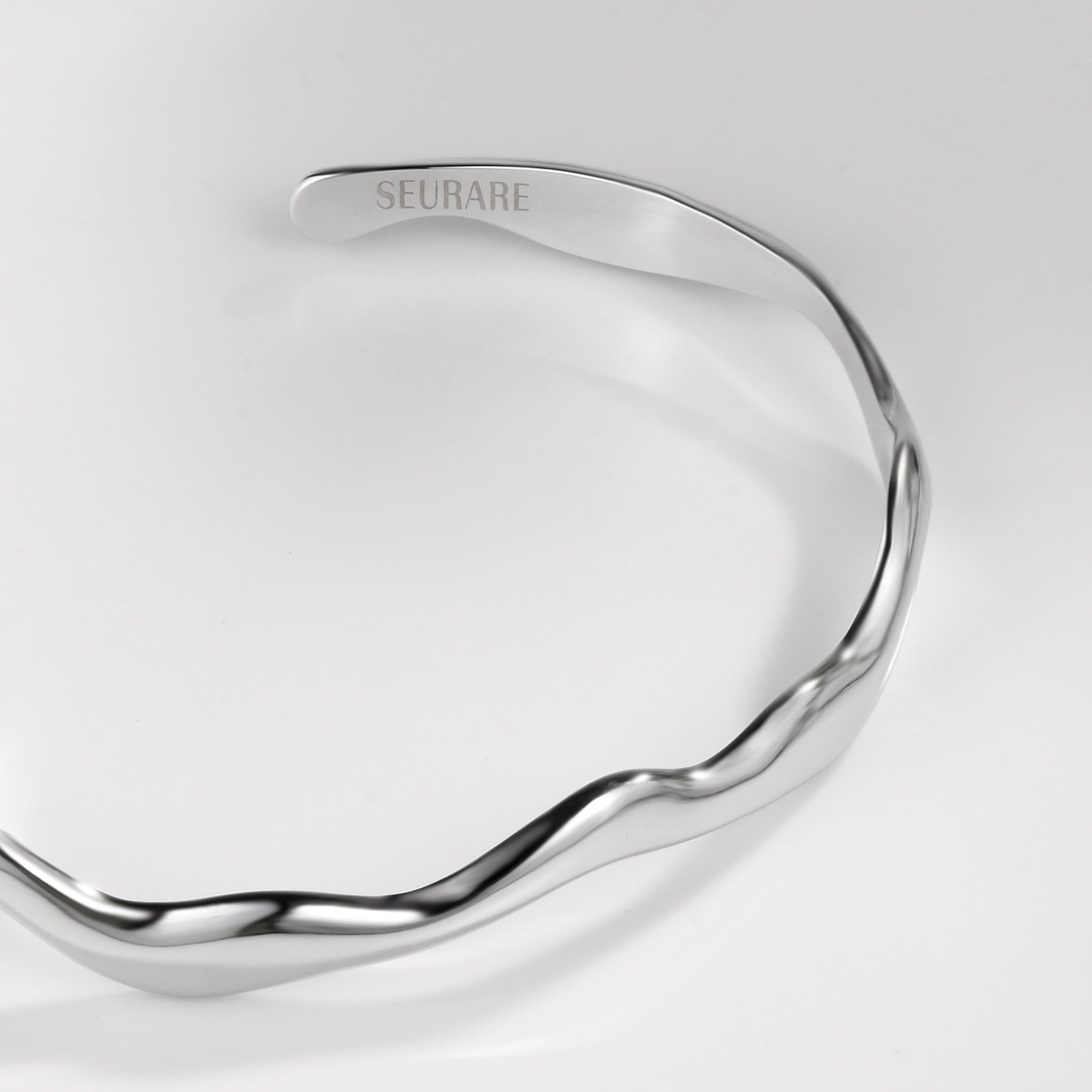 Ripple Wave Cuff – SEURARE